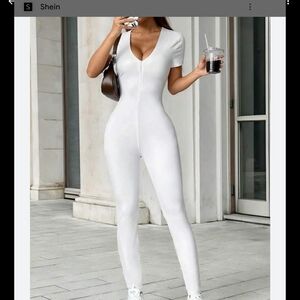 White Jumpsuit Sleek Silhouette Versatile‎ Style